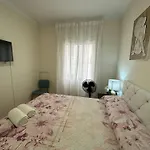 Habitaciones En La Calle Valencia